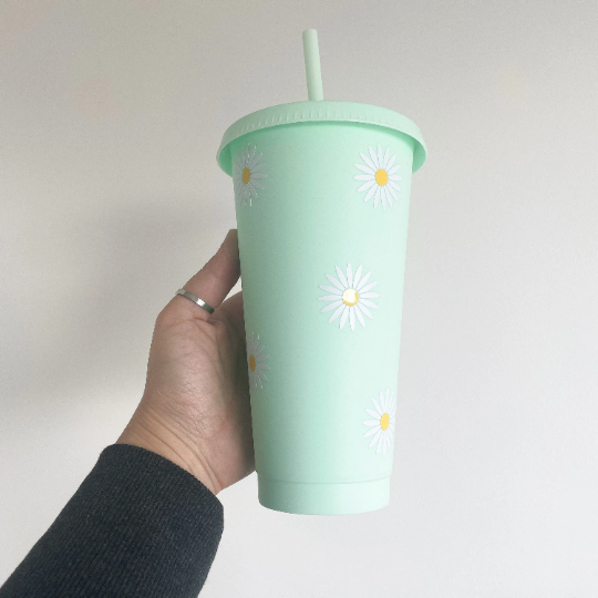 24oz Reusable Cold Coffee Cup with Daisy Design