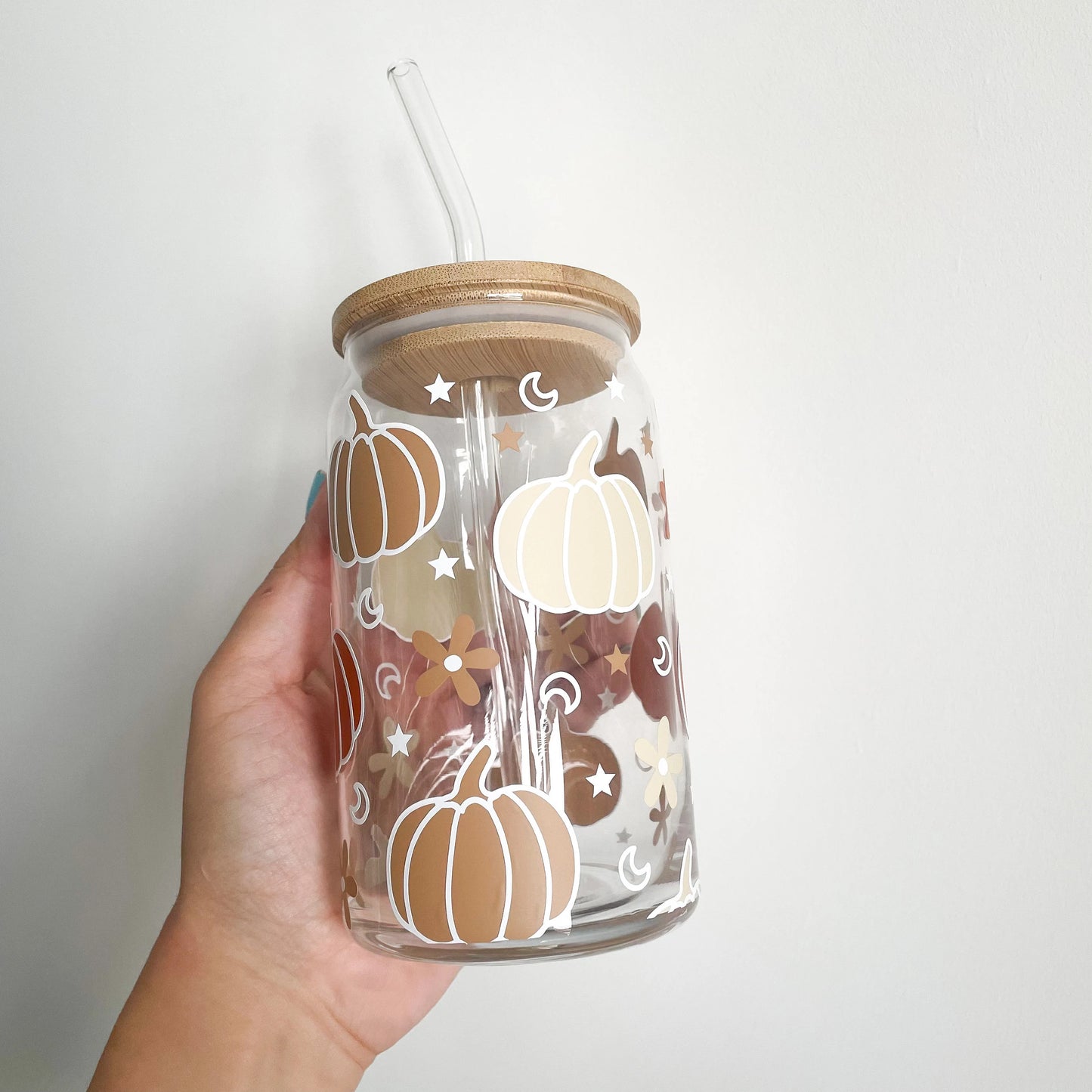 Autumn and pumpkins 16oz Glass Can, Iced coffee cup, reusable cup, cup with lid and straw, halloween glass mug, Bamboo lid, glass straw can