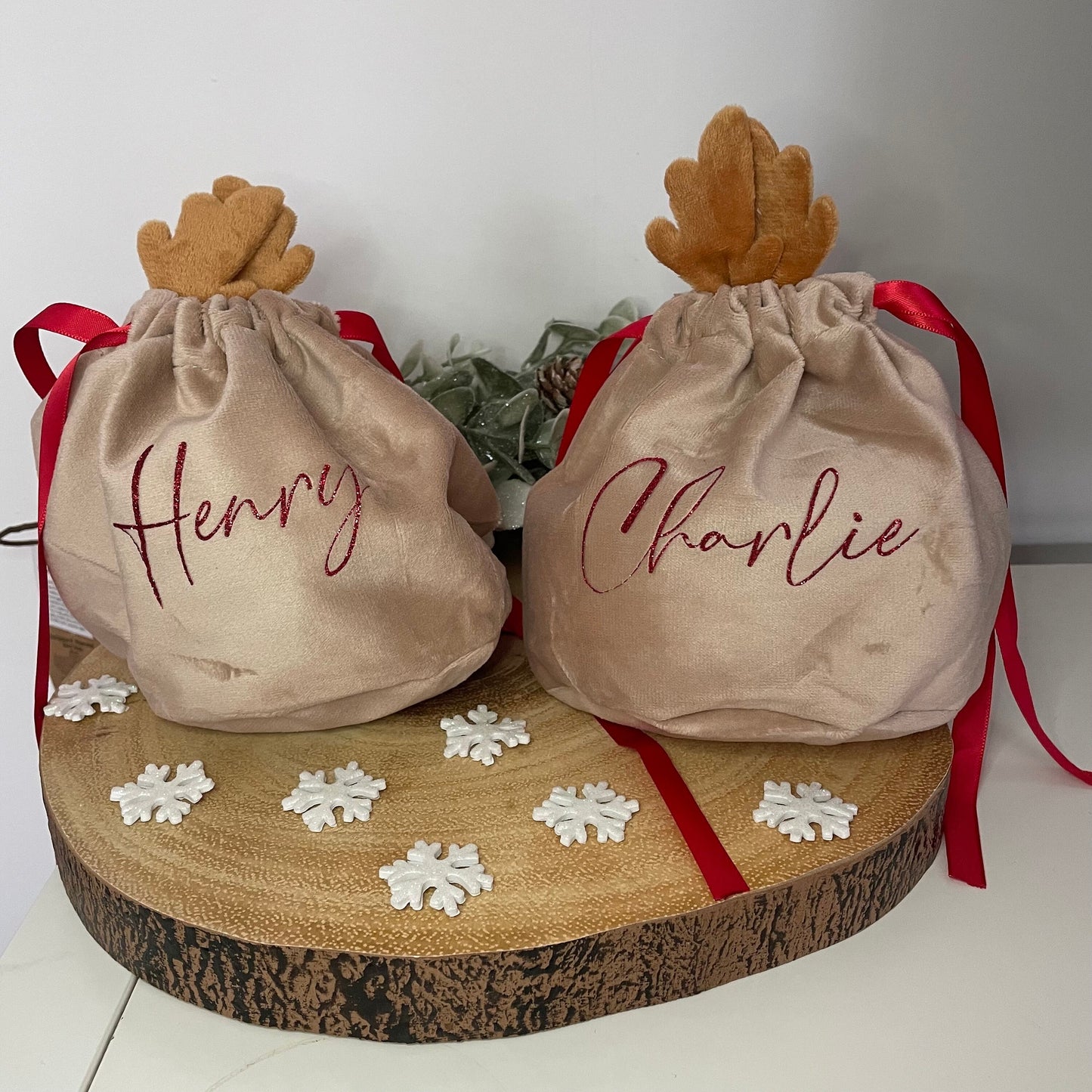 Children's Personalised Christmas Reindeer Gift Bag